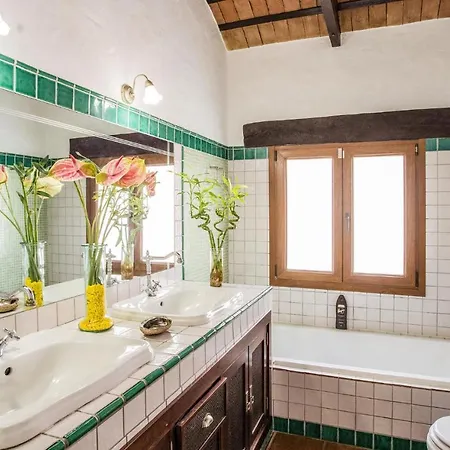 Holiday home Pet Friendly In Arcos de la Frontera
